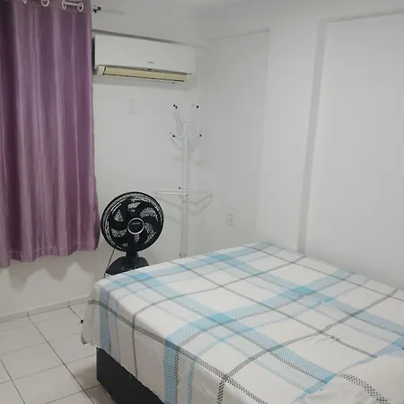 213lola Apartamento *